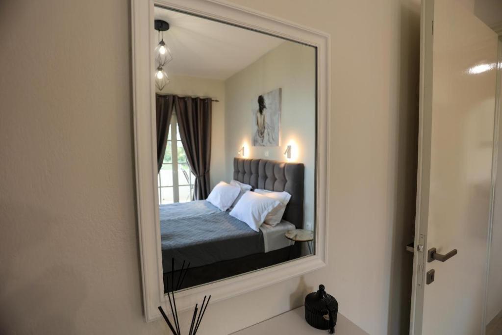 Kouros Apartments Litheres Екстер'єр фото